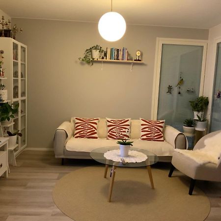 Private Room In The Shared Detached House. 반타 외부 사진